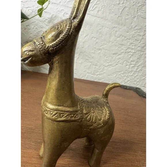 Vintage Brass Donkey Paperweight MCM Etched Details - Picture 7 of 9